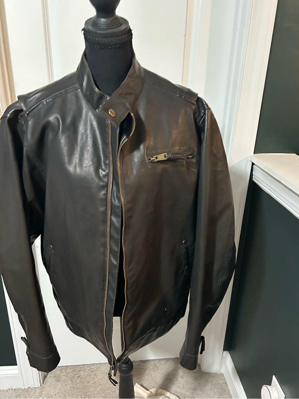Arizona Jean Company Black Leather Bomber Jacket